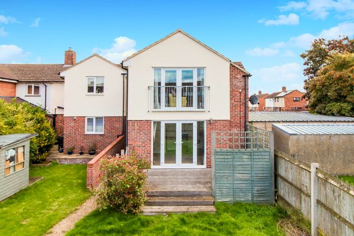 1 Bedroom Flat To Rent In Springfield Drive, Abingdon, OX14