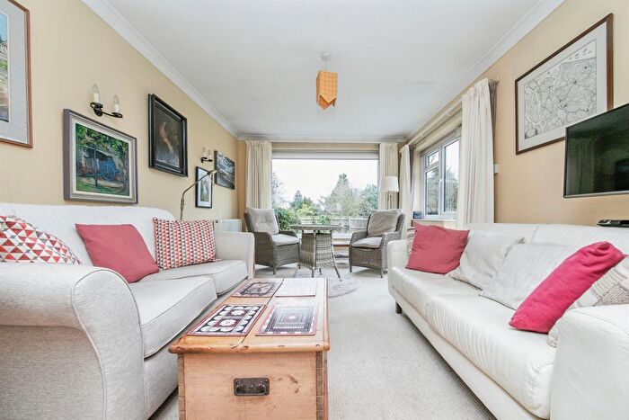 2 Bedroom Detached Bungalow For Sale In Kingston Road, Woodbridge, IP12