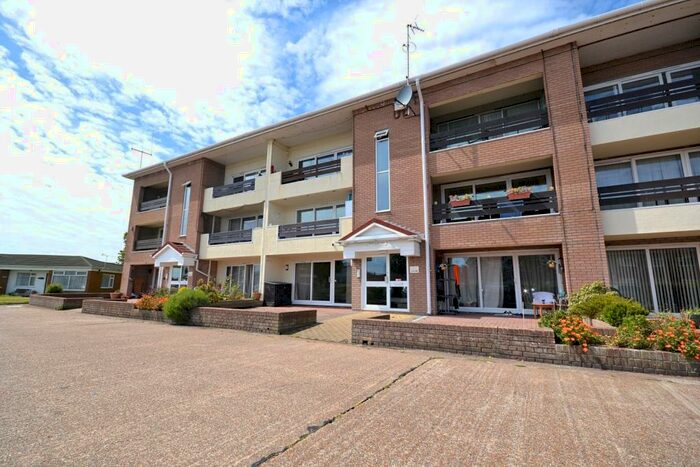 2 Bedroom Ground Flat To Rent In Viking Way, Eastbourne, BN23