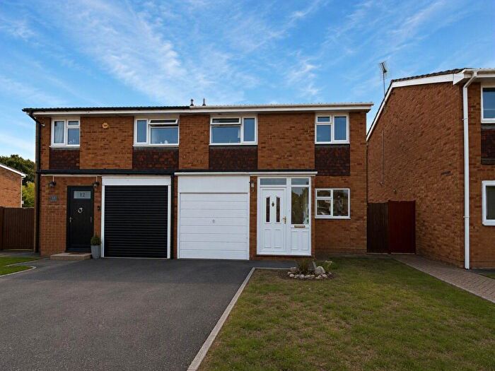 3 Bedroom Semi-Detached House To Rent In Ashdown Avenue, Farnborough, Hampshire, GU14