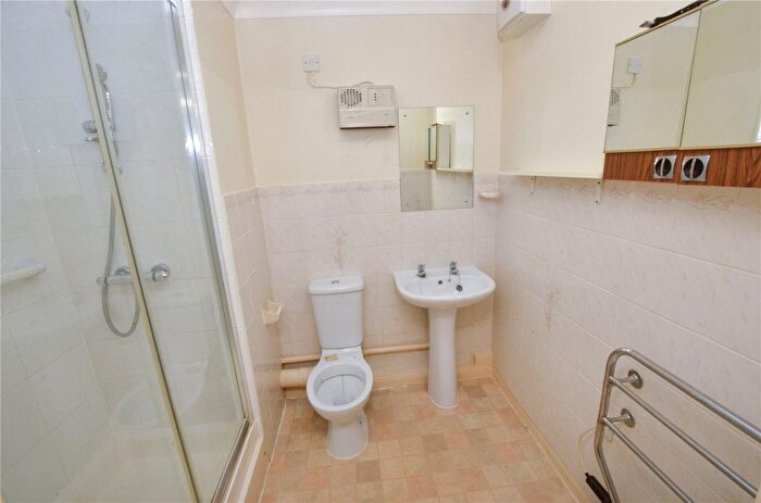 1 Bedroom Flat For Sale In Moorside Road, West Moors, Ferndown, BH22