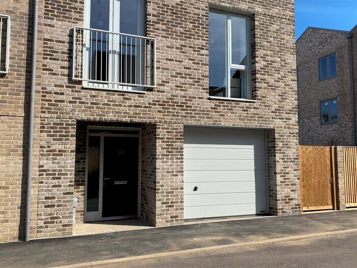 4 Bedroom Property To Rent In Headly Street, Cambridge, CB1