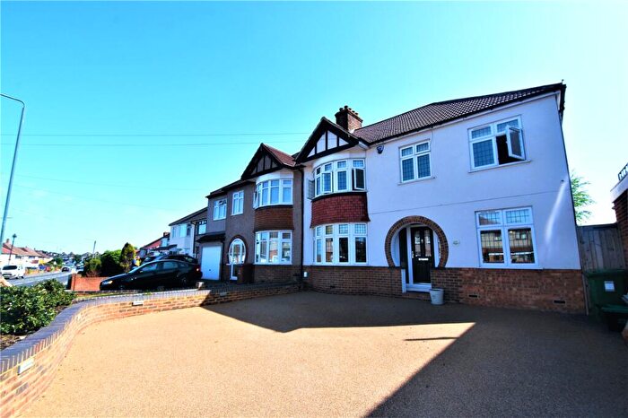 4 Bedroom Semi Detached House To Rent In Belmont Road, Erith, Kent, DA8