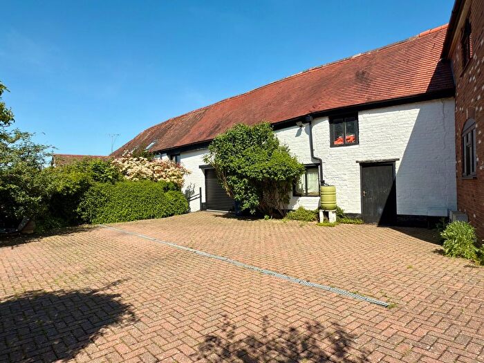 3 Bedroom Semi-Detached House For Sale In St Marys Lane, Tewkesbury, GL20