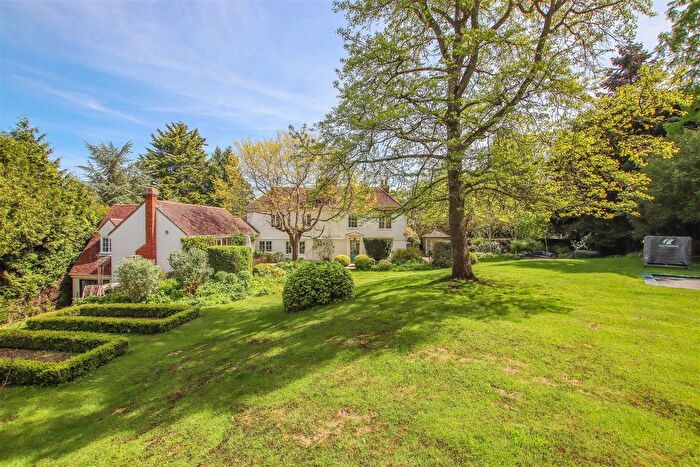 6 Bedroom Detached House For Sale In Hertingfordbury Road, Hertingfordbury, Hertford, SG14