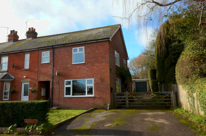 3 Bedroom End Of Terrace House For Sale In Besomer Drove, Lover, Salisbury, Wiltshire, SP5