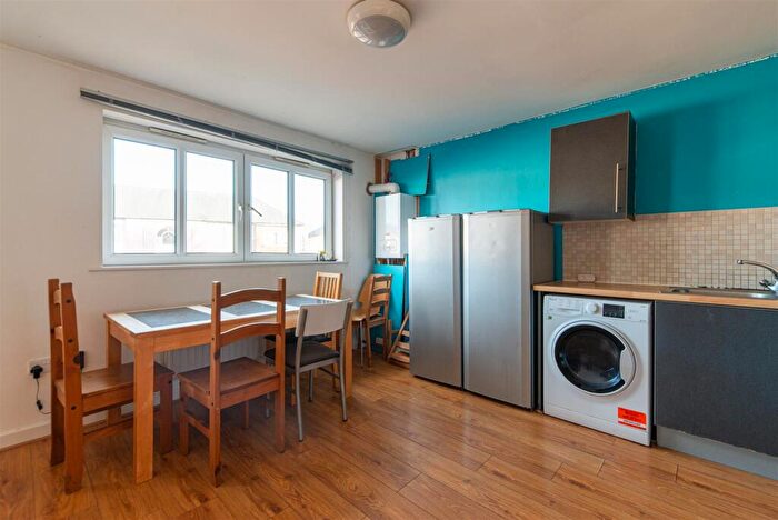 1 Bedroom Flat To Rent In Monday Crescent, City Centre, Newcastle Upon Tyne, NE4