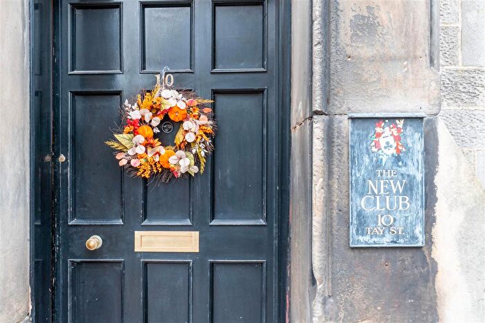 3 Bedroom Flat For Sale In Tay Street, Perth, PH1