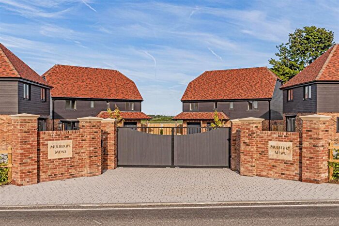 4 Bedroom Detached House For Sale In Mulberry Mews, Sandwich Road, Whitfield, Dover, CT16