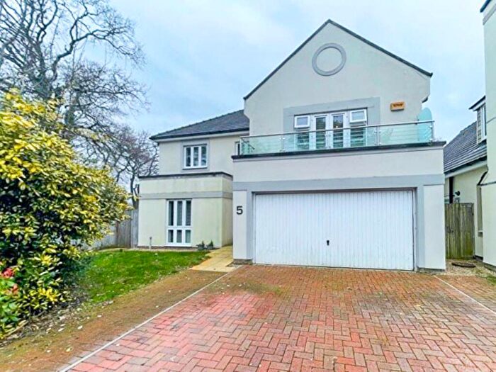 5 Bedroom Detached House To Rent In Driftwood Park, Christchurch, Dorset, BH23