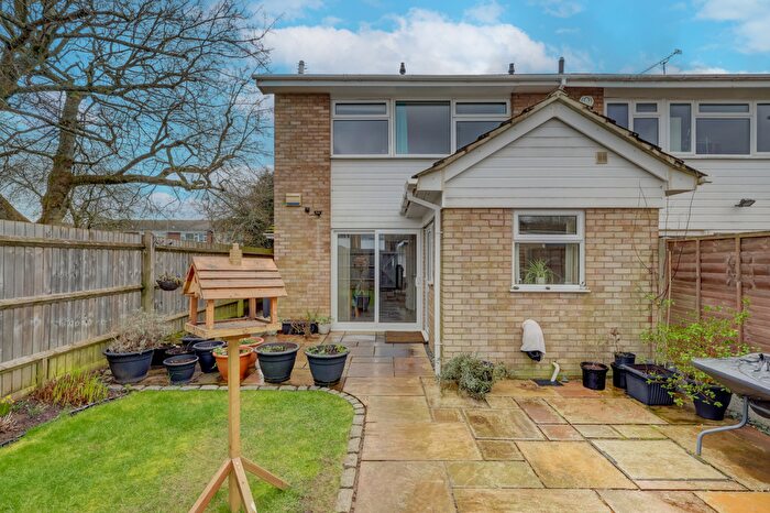 3 Bedroom End Terrace House For Sale In Heather Walk, Hazlemere, High Wycombe, Buckinghamshire, HP15