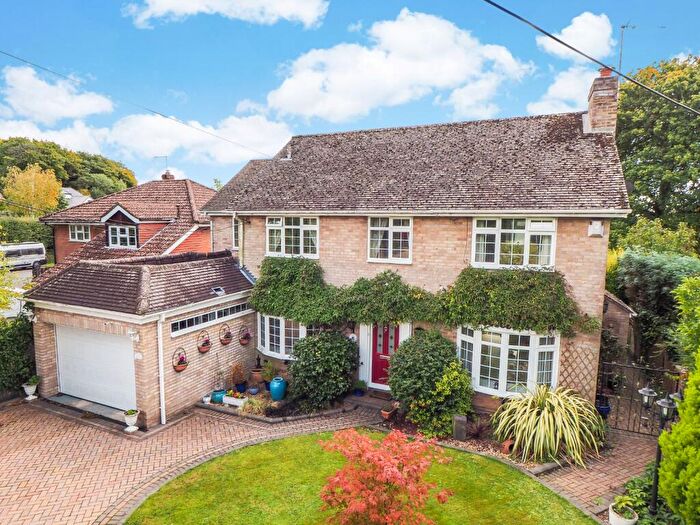 4 Bedroom Detached House For Sale In Blackberry Lane, Four Marks, Alton, Hampshire, GU34