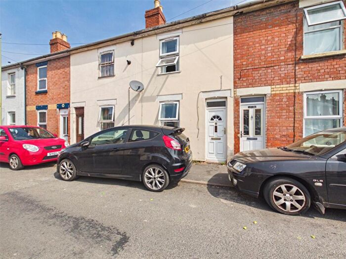 2 Bedroom Terraced House For Sale In New Street, Gloucester, GL1