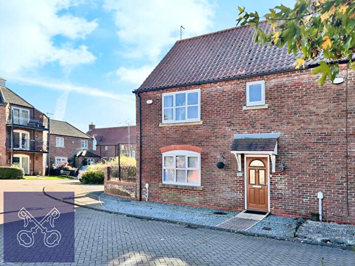 3 Bedroom Semi-Detached House For Sale In All Saints Mews, Preston, Hull, East Yorkshire, HU12