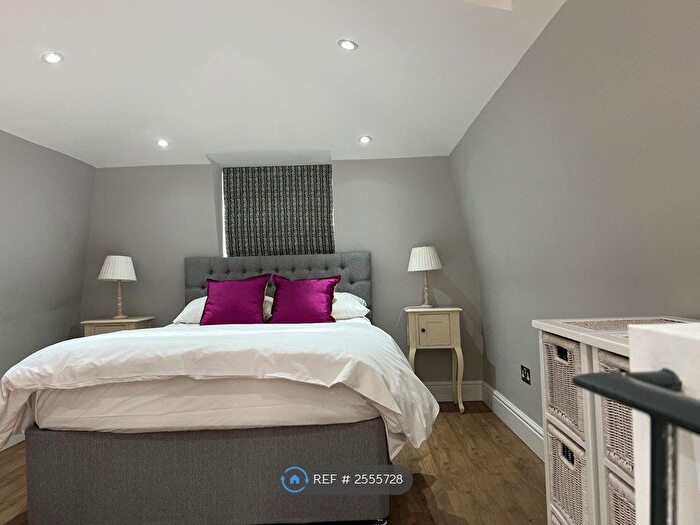 1 Bedroom Flat To Rent In Melrose Road, London, SW18