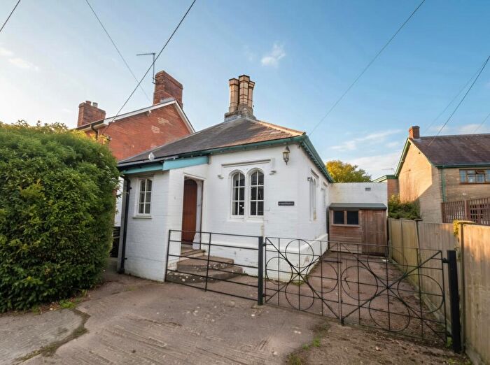 2 Bedroom Detached House For Sale In The Toll House, Lower Road, Manston, Dorset, DT10