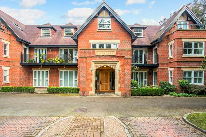 3 Bedroom Flat To Rent In Rosewood, Burleigh Road, Ascot, Berkshire, SL5