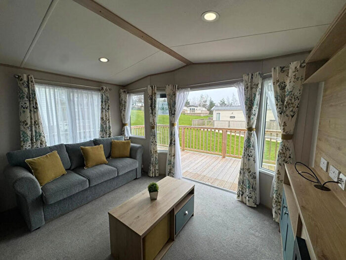 2 Bedroom Caravan For Sale In Abi Roecliffe () Tarn House, Tarn House Holiday Park, Stirton, Skipton, North Yorkshire, BD23