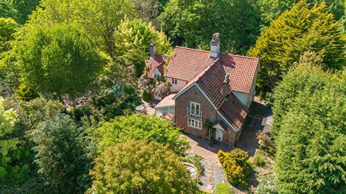 4 Bedroom Detached House For Sale In Kates Hill Cottage, Hadleigh, Suffolk, IP7