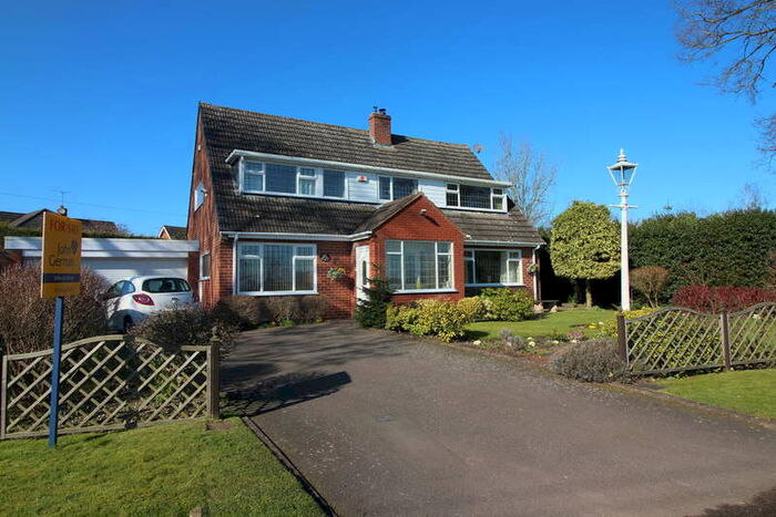 4 Bedroom Detached House For Sale In Hadley End, Yoxall, DE13