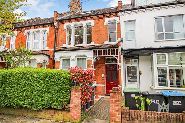 1 Bedroom Flat To Rent In Hardwicke Road, London, N13