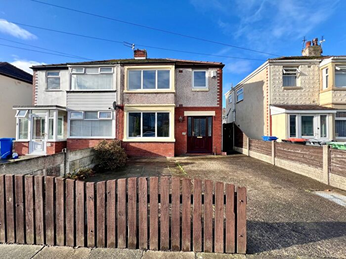 3 Bedroom Semi-Detached House For Sale In Kildare Avenue, Thornton, FY5