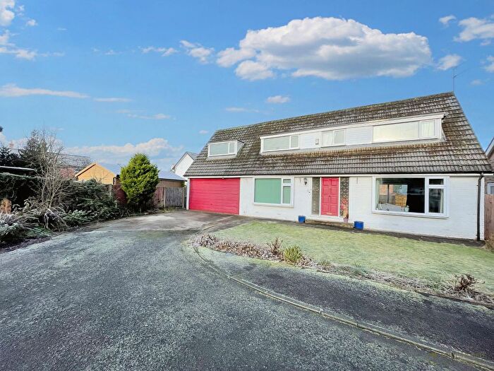 3 Bedroom Detached House For Sale In St. Helens Close, Churchtown, Preston, PR3