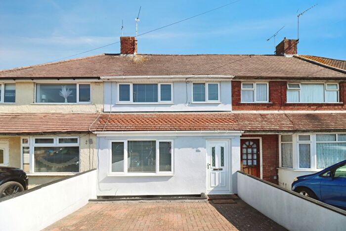 3 Bedroom Terraced House For Sale In Pretoria Road, Patchway, Bristol, BS34