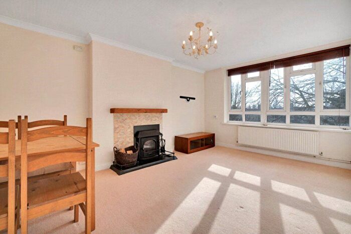 1 Bedroom Flat To Rent In Kelvin Road, Highbury, N5