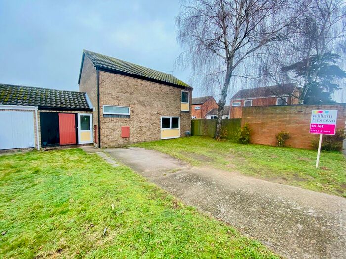 3 Bedroom Link Detached House To Rent In Earls Field, Raf Lakenheath, Brandon, IP27