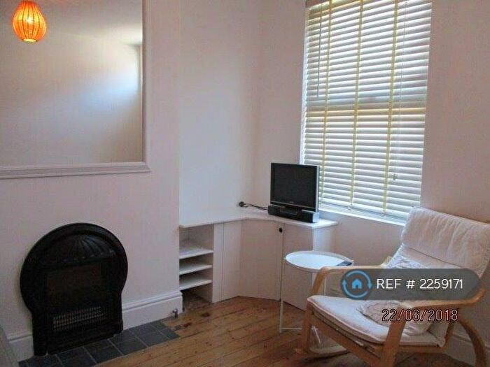 2 Bedroom Terraced House To Rent In Windsor Street, Beeston, Nottingham, NG9