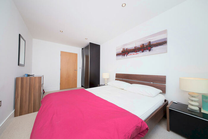 1 Bedroom Apartment To Rent In The Crescent, Seager Place, Deptford, London, SE8
