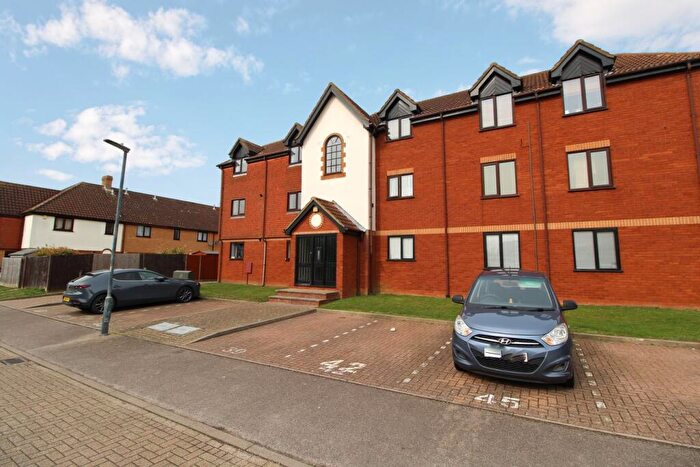1 Bedroom Flat To Rent In Pascal Way, Letchworth Garden City, SG6