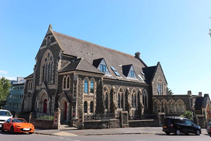 2 Bedroom Flat To Rent In Lower Linden Road, Clevedon, BS21