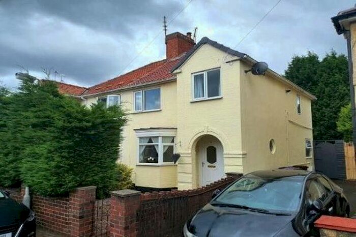 3 Bedroom Property To Rent In Hordern Grove, Wolverhampton, WV6