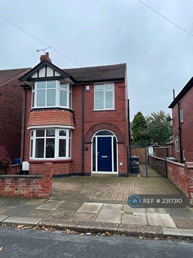 3 Bedroom Detached House To Rent In Firbeck Road, Doncaster, DN4