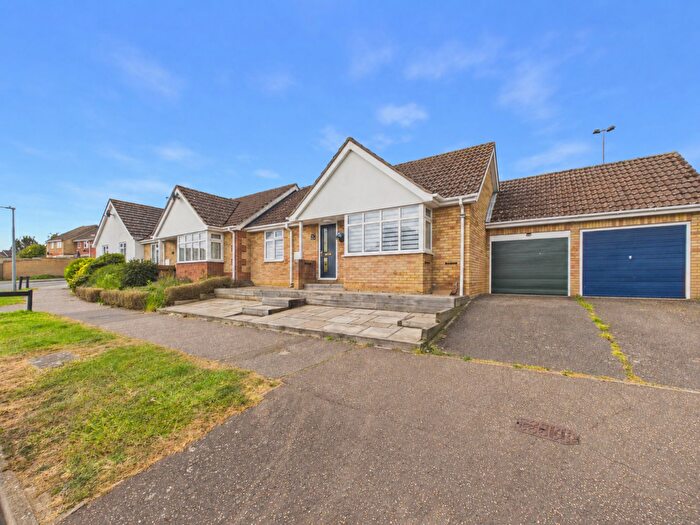 2 Bedroom Semi-Detached Bungalow For Sale In Hawthorn Close, Halstead, CO9