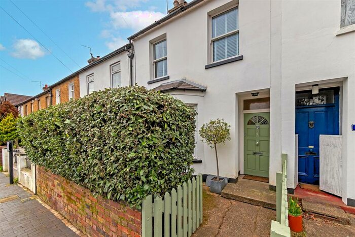 3 Bedroom Terraced House To Rent In Oswald Road, St. Albans, AL1