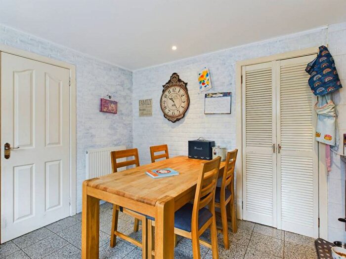 3 Bedroom Terraced House For Sale In Orchard Place, Aberdeen, AB24