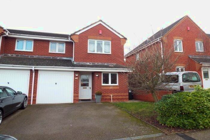3 Bedroom Property To Rent In Bushy End, Warwick, CV34