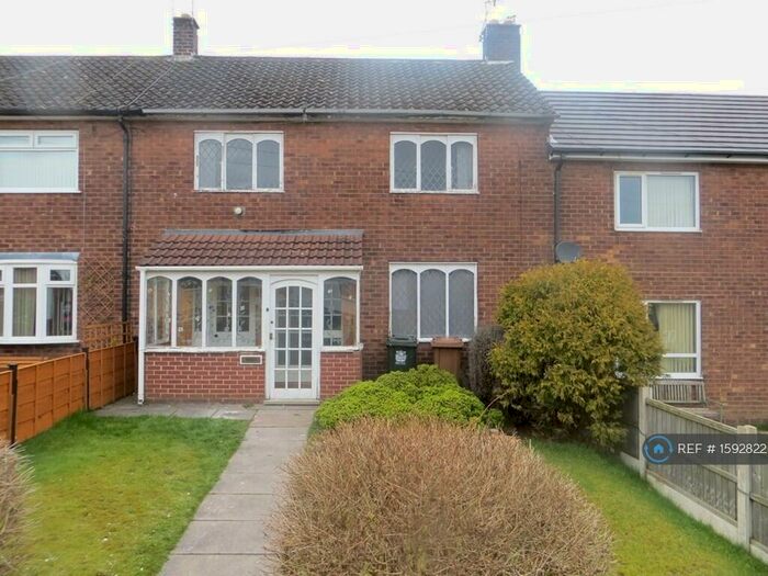 3 Bedroom Terraced House To Rent In Gilpin Walk, Middleton, Manchester, M24