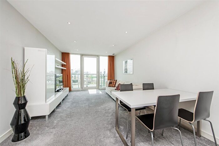 1 Bedroom Flat To Rent In Albert Embankment, Vauxhall, London, SE1