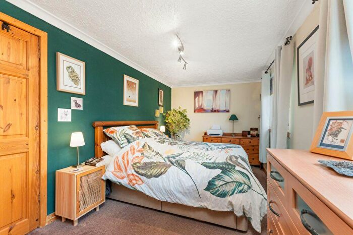 1 Bedroom Flat For Sale In / Christian Crescent, Edinburgh, EH15