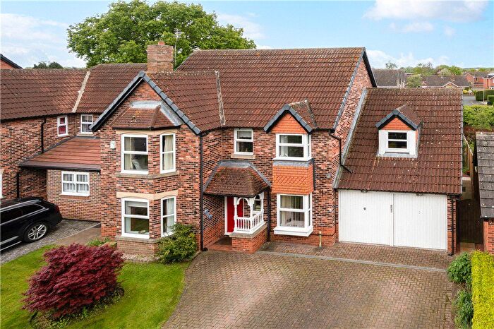 4 Bedroom Detached House For Sale In Westfield Green, Tockwith, York, North Yorkshire, YO26
