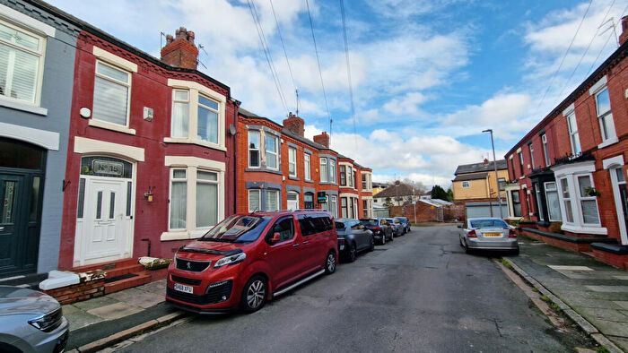 3 Bedroom Terraced House For Sale In Hendon Road, Liverpool, L6