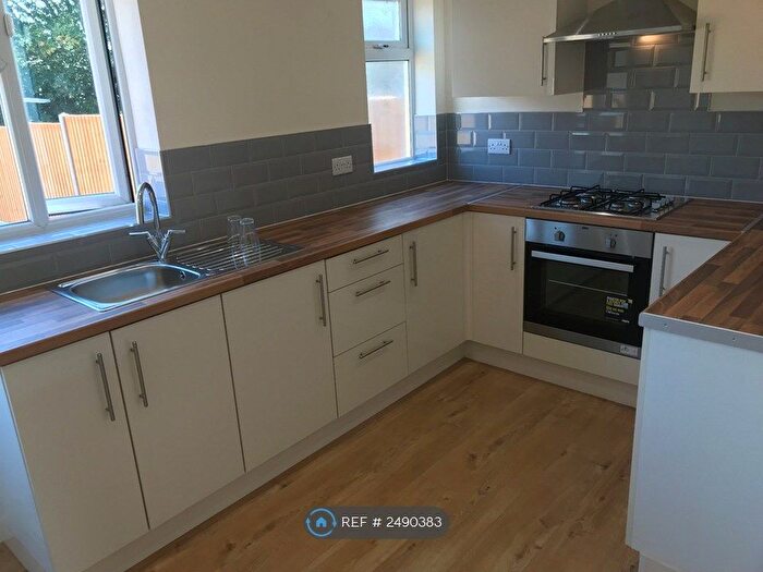 2 Bedroom Terraced House To Rent In Dolphin Lane, Birmingham, B27