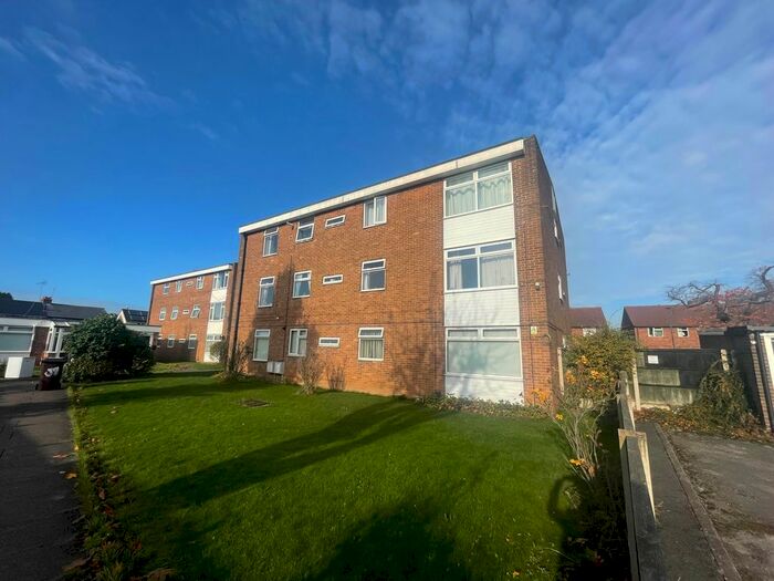 2 Bedroom Flat To Rent In Beaufort Gardens, Derby DE21