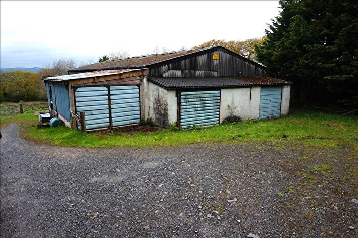 2 Bedroom Property For Sale In Valley Farm, Cwmfelin Road, Betws, Ammanford, SA18