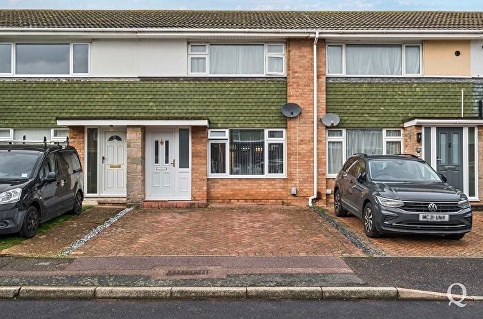 2 Bedroom Terraced House For Sale In Simpson Road, Sittingbourne, Kent, ME10
