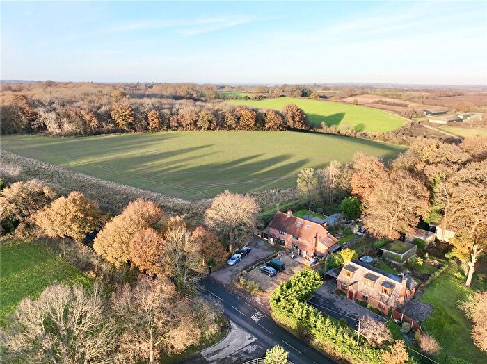 3 Bedroom Semi-Detached House For Sale In Brock Hill, Runwell, Wickford, Essex, SS11